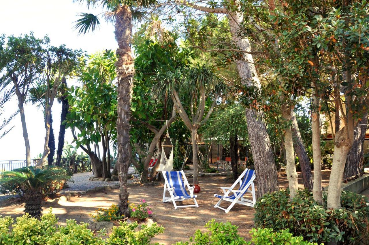 Le Mànnare Case Vacanze di Metopa srl Piano Conte Exterior foto