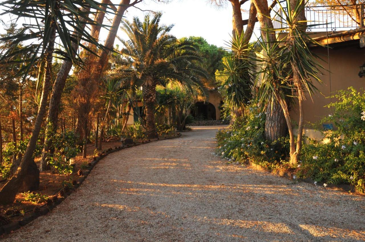 Le Mànnare Case Vacanze di Metopa srl Piano Conte Exterior foto