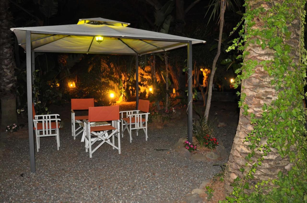 Le Mànnare Case Vacanze di Metopa srl Piano Conte Exterior foto